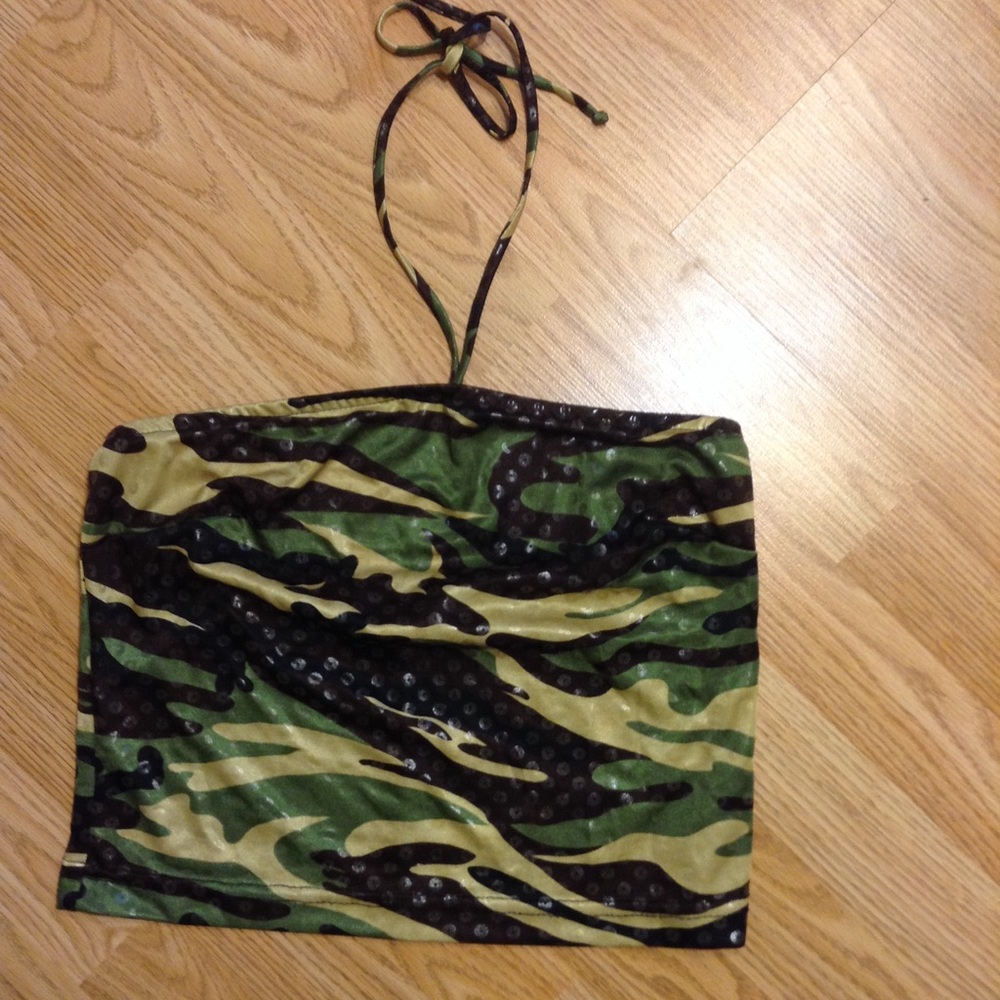 $7! Crop halter! Perfect Festival/Club/Street Look - Picture 6 of 6